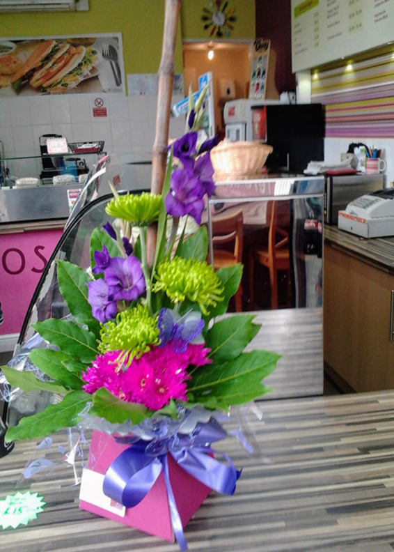 Oadby florist, Wigston florist, Leicester corporate & business Contract flower bouquet, for a restaurant