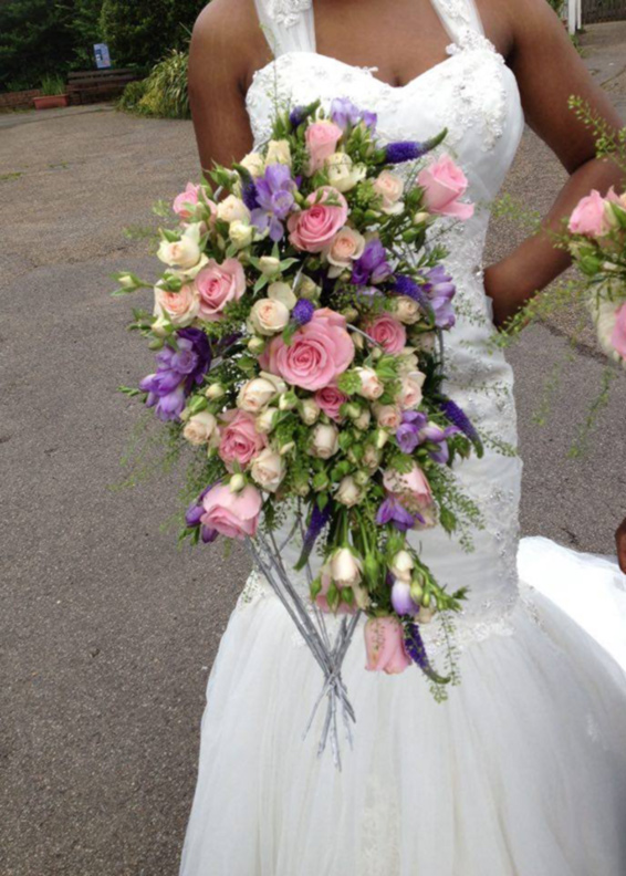 Oadby florist, Wigston Florist, Leicester wedding flowers, wedding bouquet, pink roses, freesias, veronica, spray roses,caged