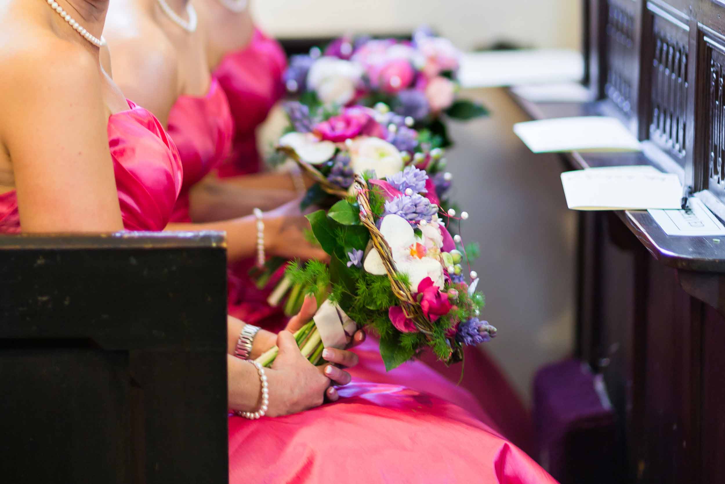 Oadby florist, Wigston Florist, Market Harborough Florist, Bridesmaids posies with runuculus, church weddings