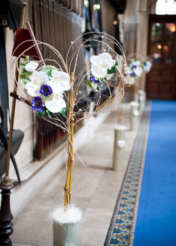 Oadby Florist, Wigston Florist, Leicester wedding flowers, Belvoir Castle entrance hall, wedding flower hearts