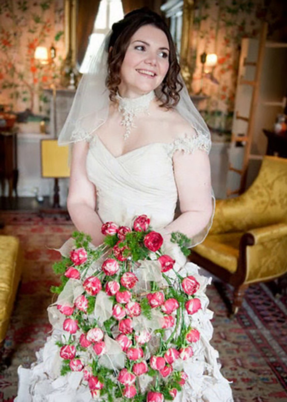 Oadby Florist, Wigston Florist, Leicester wedding flowers, Belvoir Castle lounge, beautiful bride, contemporary red rose shower bouquet