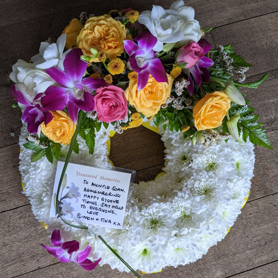 Oadby Funeral Flowers, Wigston Funeral Flowers, Market Harborough Funeral Flowers, Wreath ring Sympathy Tribute, Traditional, orchid spray