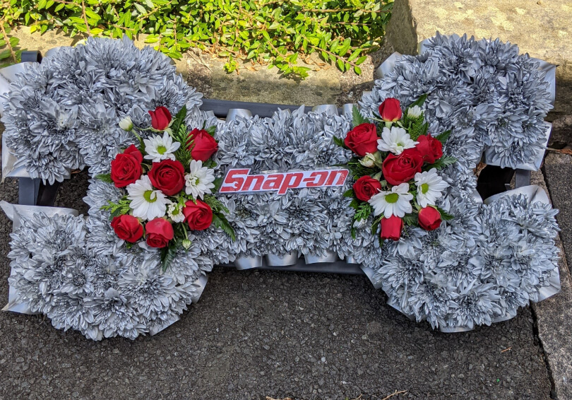 Oadby funeral flowers, Wigston funeral flowers, Market Harborough Funeral Flowers, Leicester Funeral Flowers