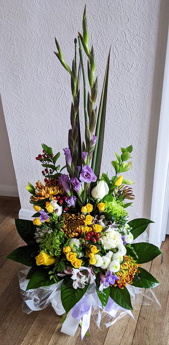 Oadby florist, Wigston florist, Large autumn colour and lilac seasonal flower, vertical handtied bouquet
